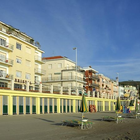 Hotel Bristol Laigueglia Kültér fotó
