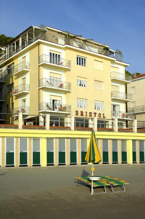 Hotel Bristol Laigueglia Kültér fotó